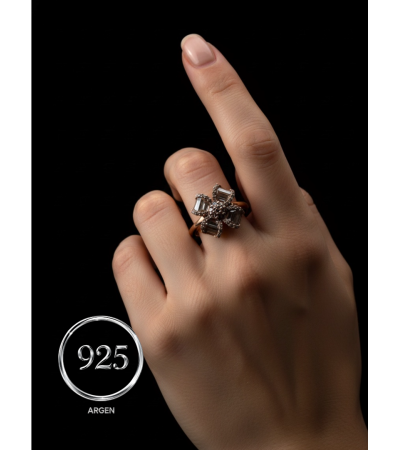 ÖLÇÜ 16 ROSE ZİRKONİA KADIN 925 AYAR GÜMÜŞ YÜZÜK