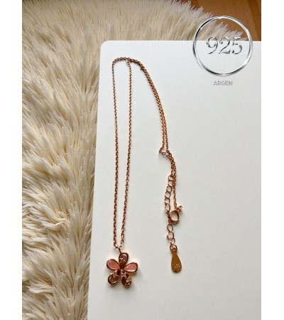 ÇİÇEK FİGÜRLÜ ELMAS KESİM ZİRKONİA PEMBE GÜMÜŞ KOLYE