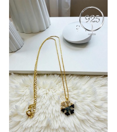 LOTUS ÇİÇEĞİ FİGÜRLÜ İNCE  KADIN GOLD ZİRKONİA GÜMÜŞ KOLYE