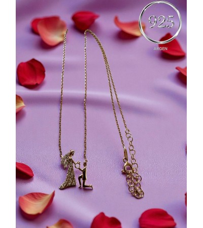 EVLİLİK TEKLİFİ  FİGÜRLÜ  KADIN ROSE ZİRKONİA GÜMÜŞ KOLYE